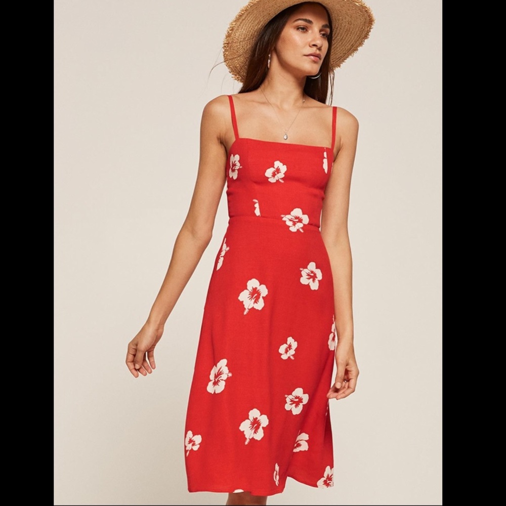 ✨Reformation Afternoon Dress in Honolulu Print✨